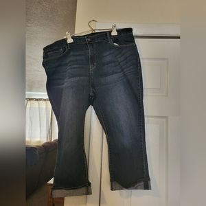 LEVI crop jeans